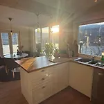 - Sauna, Hot Tub&private Waterfall Appartamento