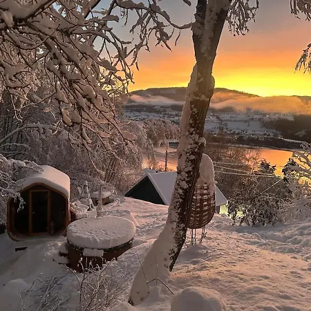 - Sauna, Hot Tub&private Waterfall Voss