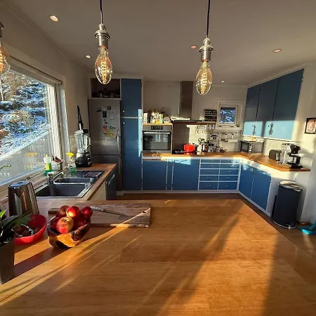 Hilltop House In Voss