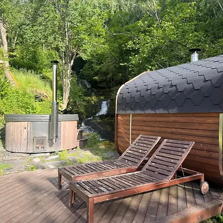 - Sauna, Hot Tub&private Waterfall Casa vacanze