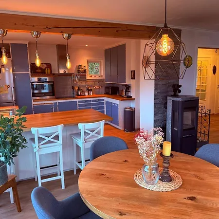 - Sauna, Hot Tub&private Waterfall Casa vacanze Voss