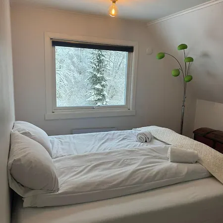 Apartment - Sauna, Hot Tub & Private Waterfall